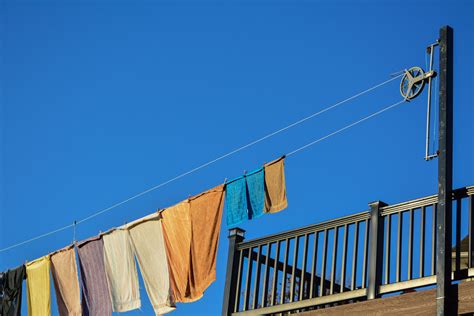 Deluxe Pulley Clothesline Elevator | Clotheslines.com