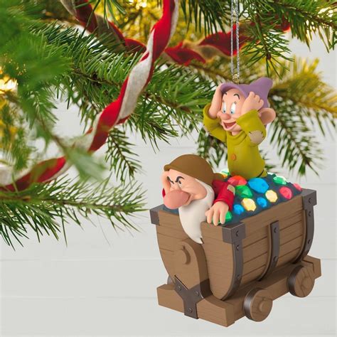 Check Out The Disney Hallmark Keepsake Ornament Preview For 2018 - Decor