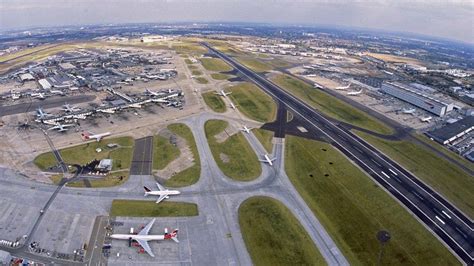 Heathrow Airport runway works spark resident noise concerns - BBC News