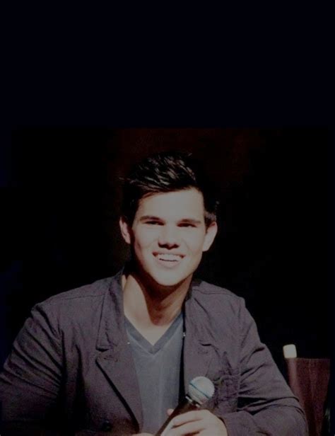 Taylor Lautner - Jacob Black Photo (22261480) - Fanpop