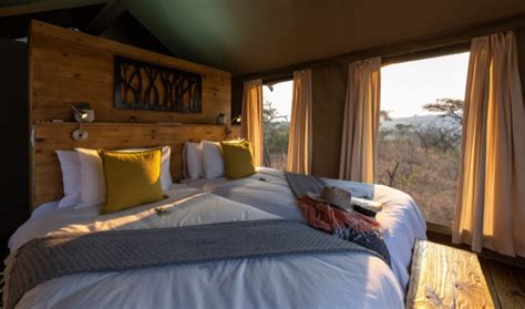 Ndhula Luxury Tented Lodge - Rolfs Flyg & Bussresor