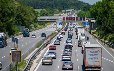 Commission criticises Germany’s planned road toll law – POLITICO