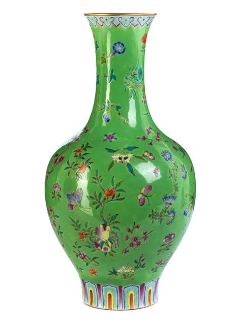 Famille Rose-Vase - Hampel Fine Art Auctions