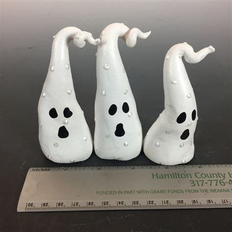 Clay Ghost Set of 3 Halloween GhostsGhosts Halloween Table | Etsy