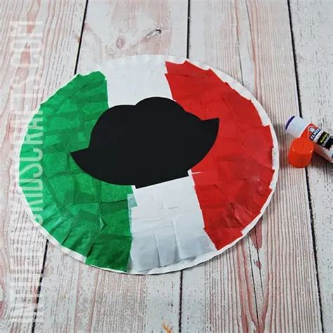 Italy Craft for Kids (with FREE Template) • In the Bag Kids' Crafts