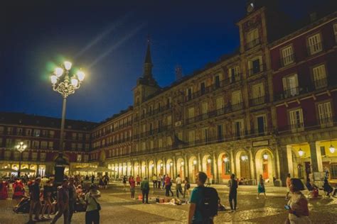 Madrid Self-Guided Walking Tour: PERFECT for First Timers