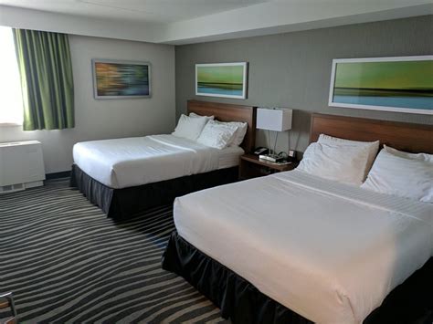 HOLIDAY INN WINNIPEG - AIRPORT WEST $74 ($̶1̶0̶8̶) - Prices & Hotel ...