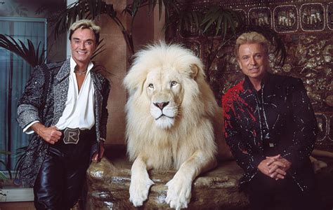 Roy Horn of Siegfried and Roy has died after contracting coronavirus