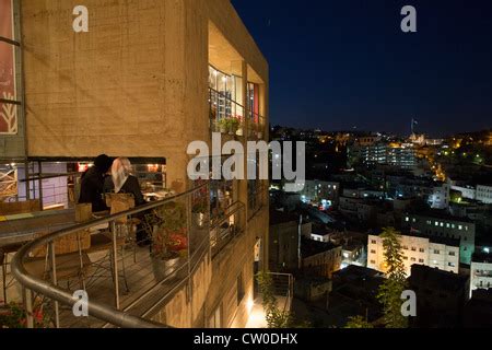 Amman nightlife Jordan Stock Photo: 14091202 - Alamy