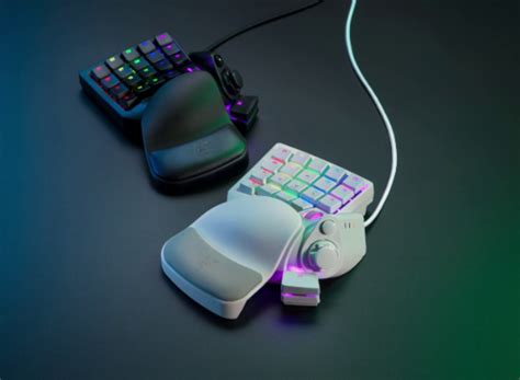 Razer Tartarus V2 vs. Pro - Tech Review Advisor