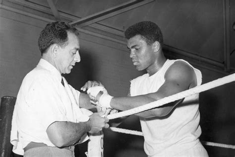 Angelo Dundee Passes Away: Boxing Remembers the Legendary Trainer - Bad ...