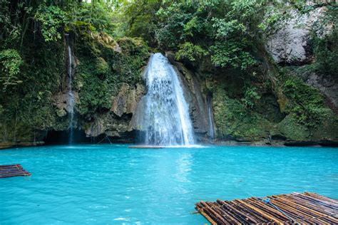 Trendige Kawasan Falls | Urlaubsguru.at