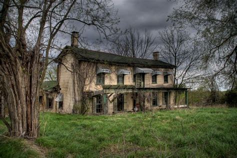 Farmhouse in Missouri | If Old Houses Could Speak | Pinterest