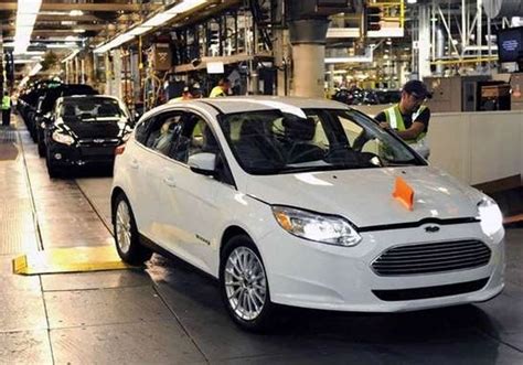 Ford Focus EV Expected To Grab 100mpg Rating - SlashGear