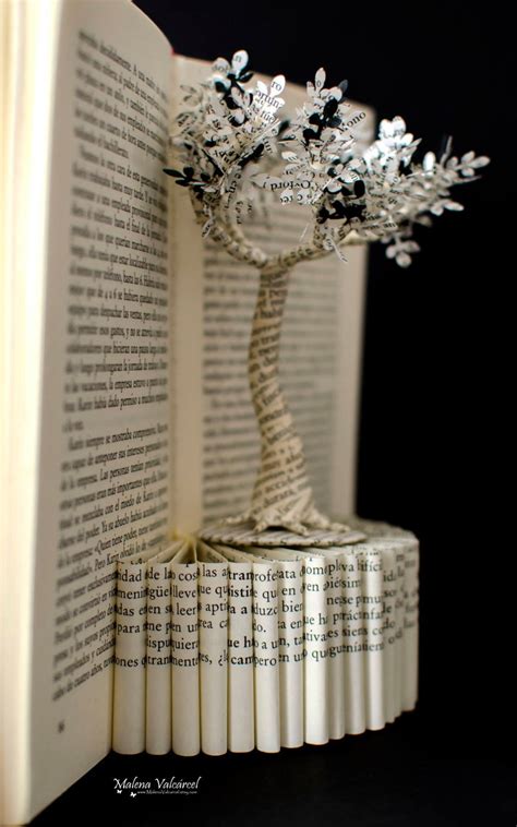 Book Paper Art Sculpture Tree of Life | Etsy | Paper art sculpture, Book art sculptures, Book ...