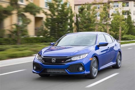 2017 Honda Civic Si First Drive Review | Automobile Magazine