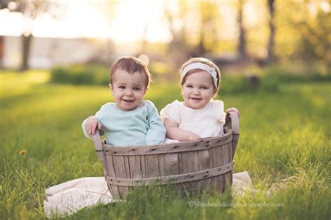 Babies in a basket. | Newborn baby photos, Cute babies, Baby photos