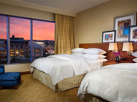 JW Marriott Hotel Grand Rapids | Condé Nast Traveler