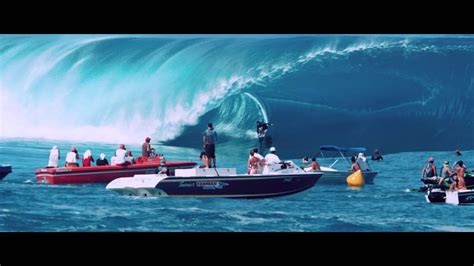 Point Break - Tahitian Surf Featurette [HD] - YouTube