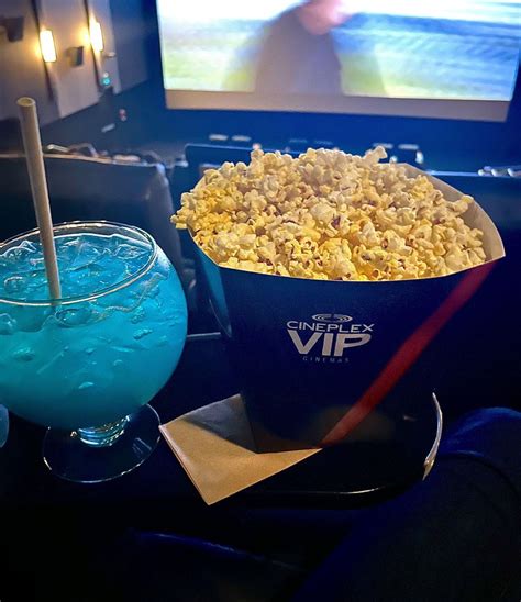 I Paid $25 For A VIP Cineplex Cinema Experience & It's Worth It For The Drinks Alone - Narcity