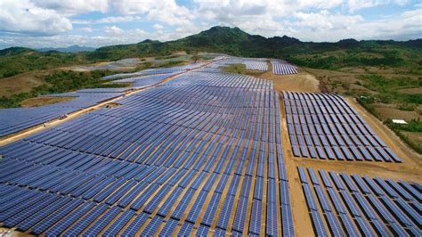 PH largest solar farm up in Batangas | Inquirer Technology