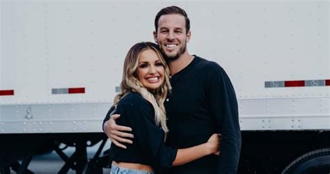 Carly Pearce Shares Heartfelt Birthday Message To Boyfriend Riley King: "You’ve Made The Last ...