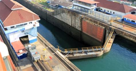 Mandatory overtime pushing Panama Canal tug captains to the edge, unions say