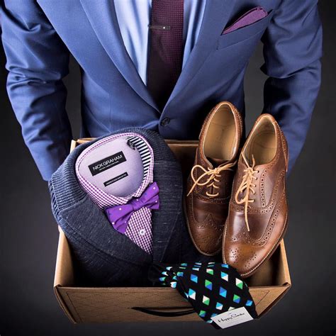 The 12 Best Men’s Clothing Subscription Boxes in 2023