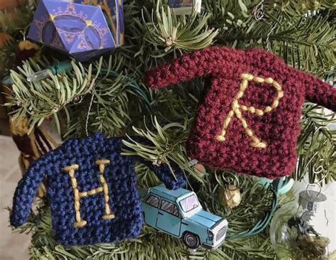 The 11 Best Harry Potter Ornaments for Christmas 2022