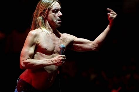 Nada Mucho » Great Moments in Bumbershoot History: Iggy and The Stooges (2005)