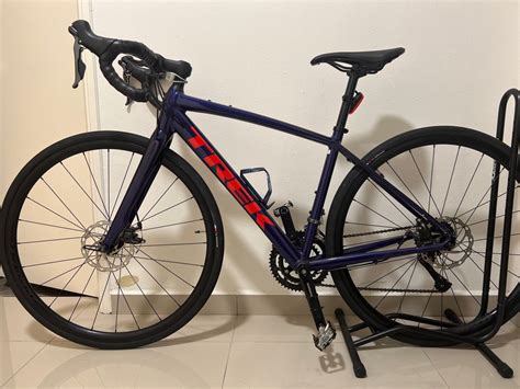 Trek Domane AL 2, Sports Equipment, Bicycles & Parts, Bicycles on Carousell