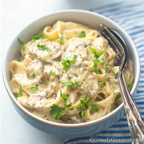 Creamy Mushroom Tagliatelle | Greedy Gourmet