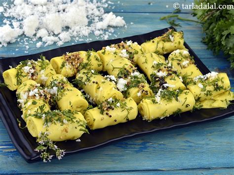 khandvi recipe | Gujarati khandvi | besan khandvi