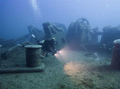 Victory! Master Diver Joe Lepore Explores the Savage Islands | Scuba Diving Blog