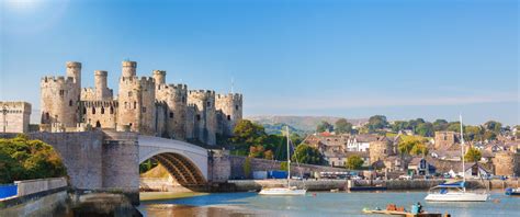 Castle Hotels in Wales - Historic UK