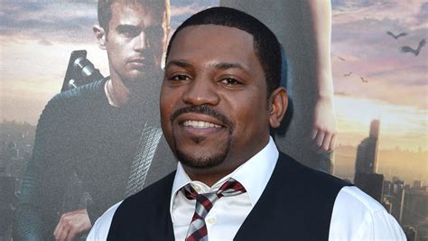 "Divergent" star Mekhi Phifer files for bankruptcy - CBS News