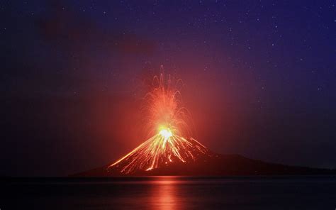 Krakatau’s eruption in 1883 killed tens of thousands. Now the volcano’s ...