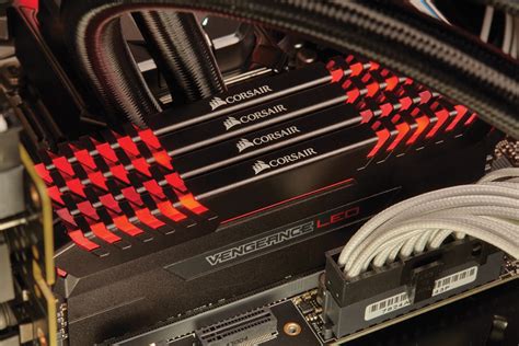 CORSAIR DDR4 Vengeance Memory Comes with LED | HP Answers