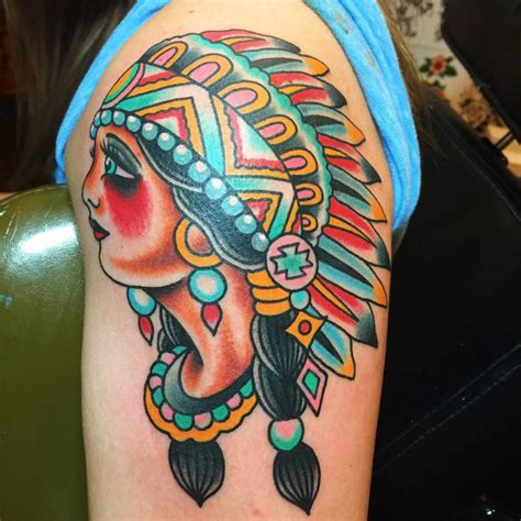 Top more than 76 native american headdress tattoo latest - in.coedo.com.vn