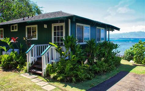 Pauwalu – Beachfront Cottage – Molokai, Hawaii – Dunbar Beachfront ...