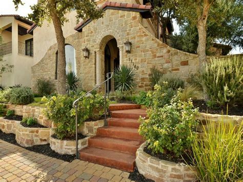 Pin by Juana Pineda on viajes | Front yard landscaping, Front yard ...