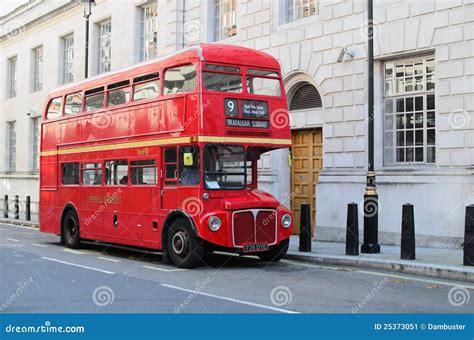 London red bus editorial photo. Image of capital, publicity - 25373051