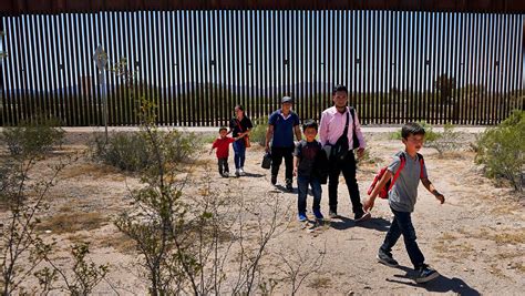 Lukeville Port of Entry on AZ border to close as migrant arrivals rise