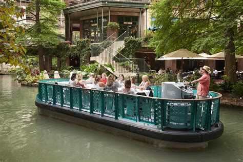 Italian Restaurant San Antonio Riverwalk | Italian Cuisine River Walk