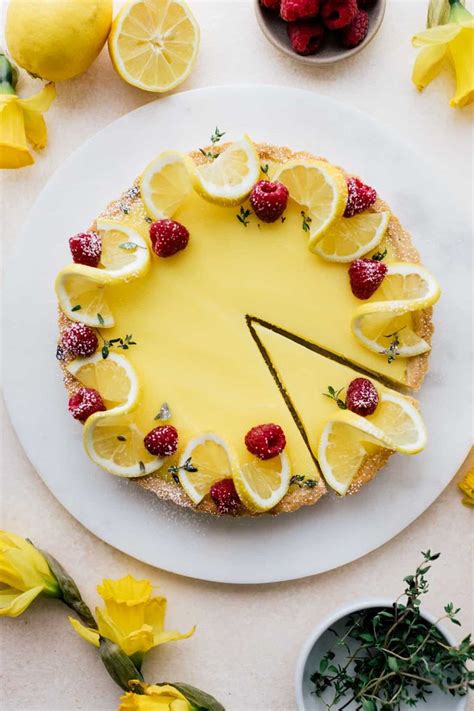 Lemon Curd Tart with Whipped Mascarpone Cream - Emily Laurae | Lekker ...