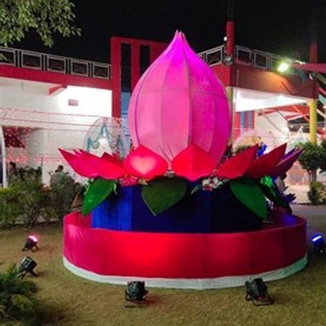 Wedding Round Lotus Theme Jaimala Stage, For Outdoor at Rs 90000/unit ...