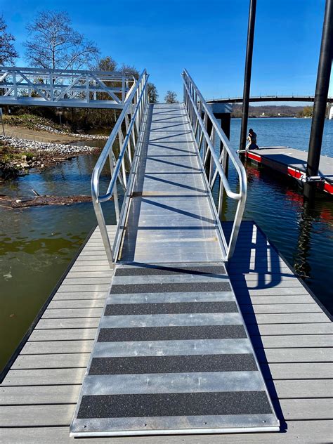 American Muscle Docks | Aluminum Dock Ramps