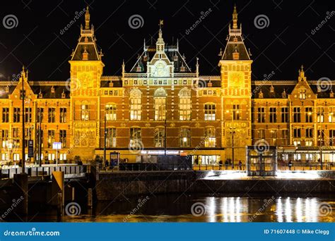 Centraal Station in Amsterdam at Night Editorial Stock Photo - Image of ...