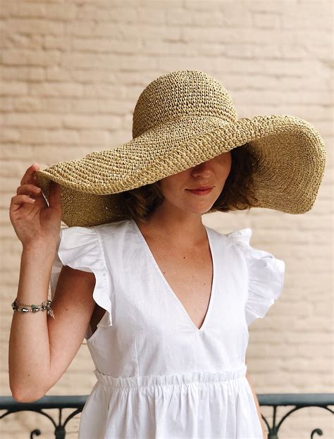 Wide Large Brim Summer Beach Hat Raffia hat knitted hat | Etsy | Summer hats beach, Outfits with ...