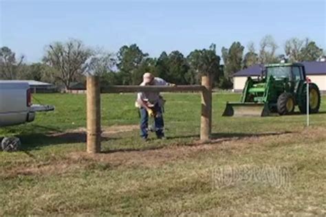 Barbedwire Installation (How To) | Installation, Fence post ...